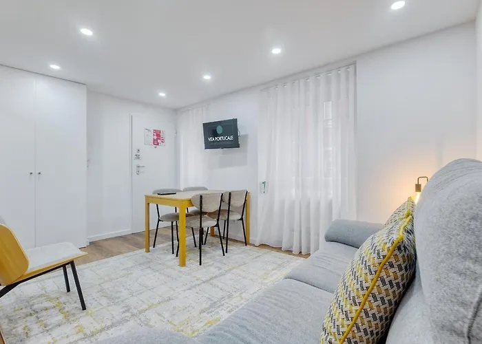 Portucale ! Alfama Sweet Retreat Апартаменти *