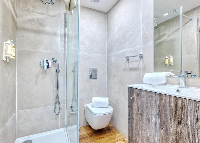 Portucale ! Alfama Sweet Retreat Апартаменти Лісабон