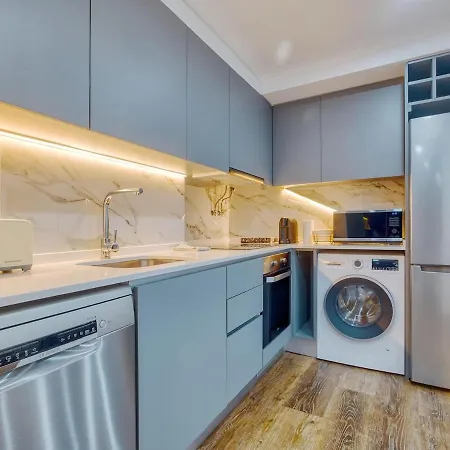 Portucale ! Alfama Sweet Retreat Appartamento *